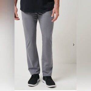 Travis Mathew Men’s Gray Pants Size 33 Golf Office Travel